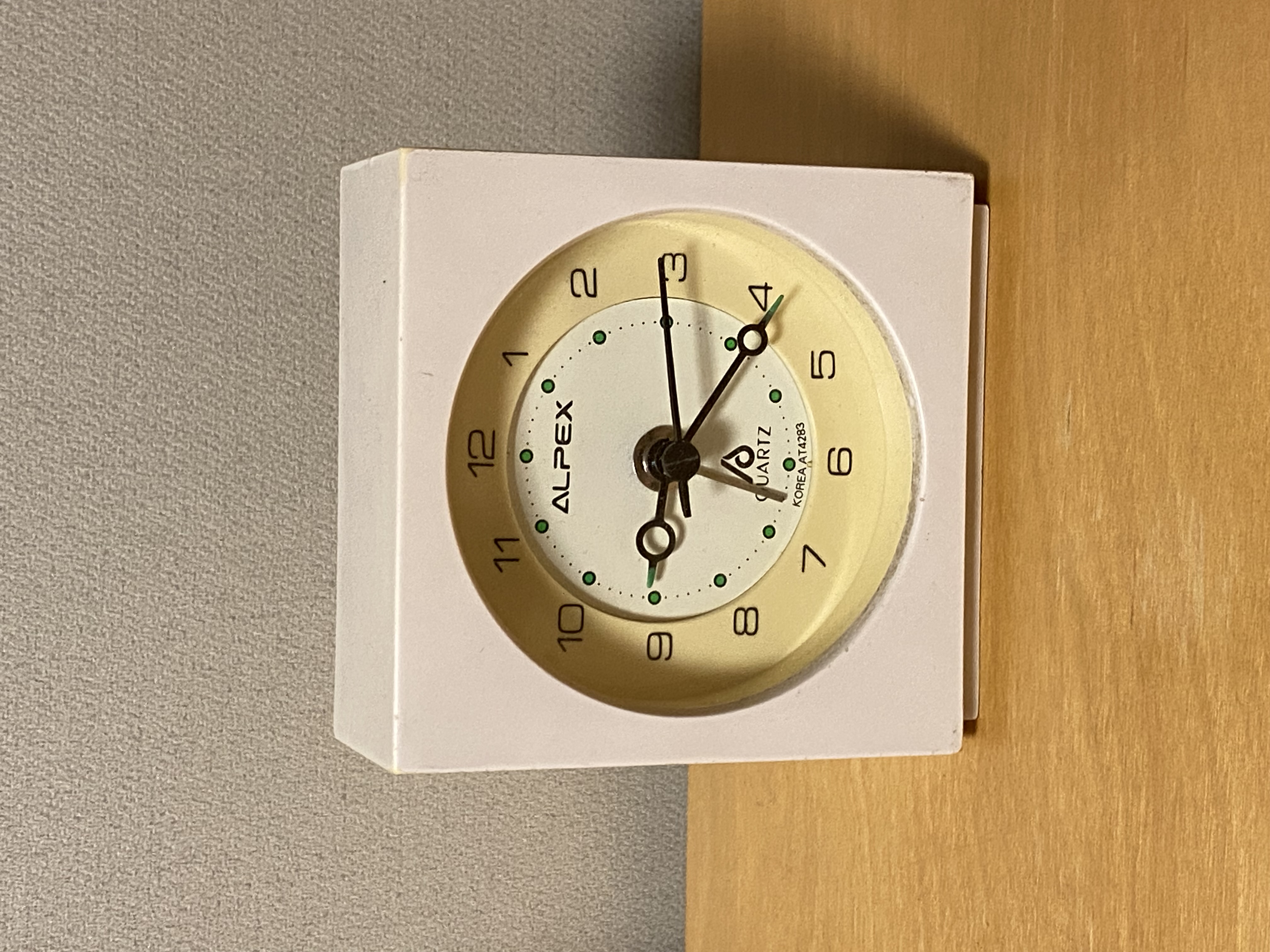 clock.jpg